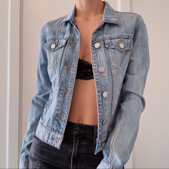 100% cotton Talula Babaton light wash jean jacket 🧢 - Picture 15 of 16